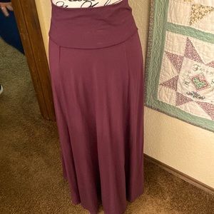 Testimony M Maxi skirt in plum (burgundy) Rayon/Spandex washable.
